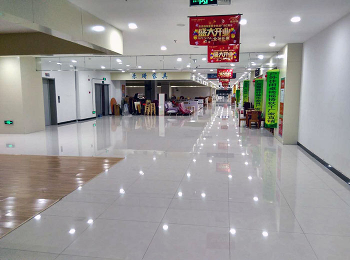 Z6官网瓷砖品牌工程案例鉴赏：武汉金盛国际家居?金银湖广场