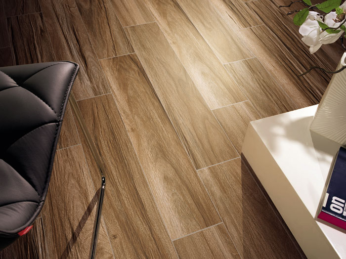 即就是东风十里，依然不如你