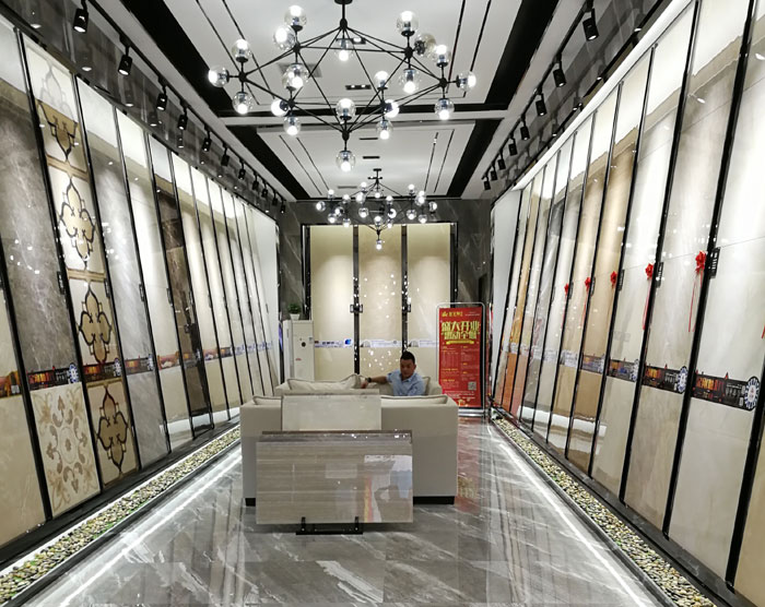 【实景案例】陶瓷一线品牌Z6官网瓷砖沉庆垫江200方专卖店鉴赏