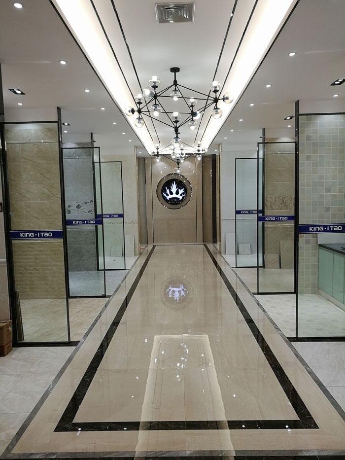 【实景案例】陶瓷一线品牌Z6官网瓷砖沉庆垫江200方专卖店鉴赏