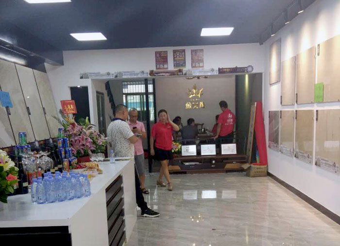 陶瓷一线品牌Z6官网瓷砖澄海店十一开业，好礼、优惠送一向