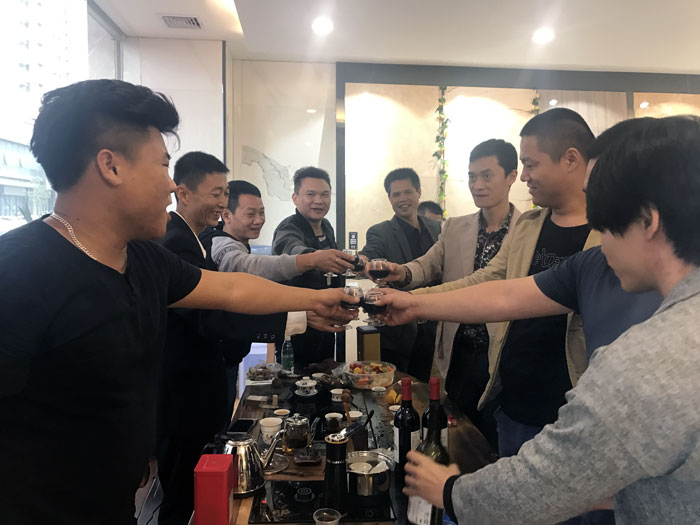 陶瓷一线品牌 Z6官网瓷砖 中山古镇300平专卖店开业盛典圆满成功