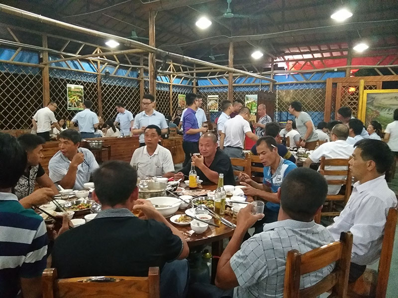 Z6官网喜迎三周年庆，感恩同业