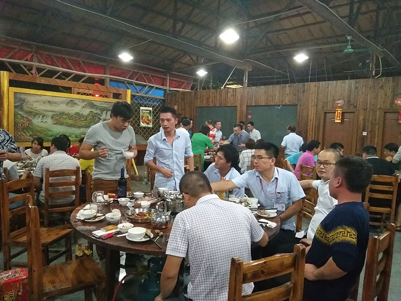 Z6官网喜迎三周年庆，感恩同业