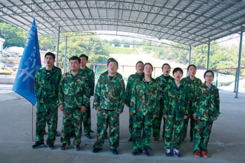 2017年2月13-15日，Z6官网“虎狼路”户表拓展训练圆满实现