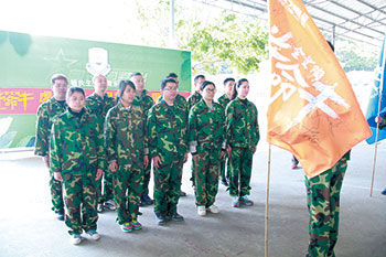 2017年2月13-15日，Z6官网“虎狼路”户表拓展训练圆满实现