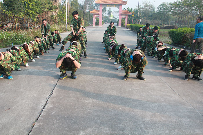 2017年2月13-15日，Z6官网“虎狼路”户表拓展训练圆满实现