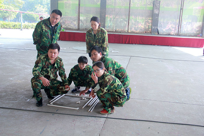 2017年2月13-15日，Z6官网“虎狼路”户表拓展训练圆满实现