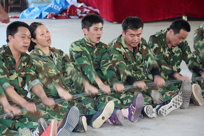 2017年2月13-15日，Z6官网“虎狼路”户表拓展训练圆满实现