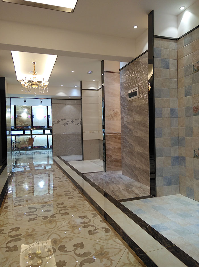 Z6官网湖南衡阳专卖店样板间过路